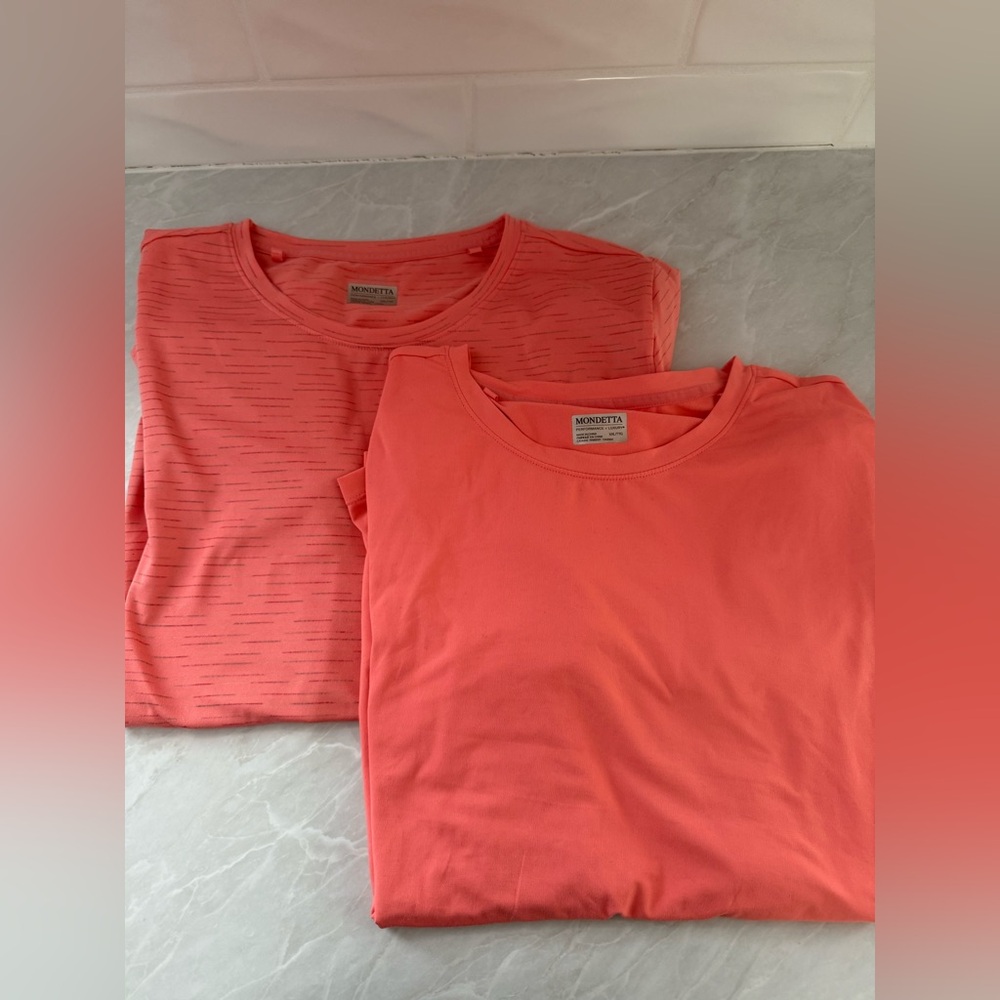 Mondetta Coral T-Shirts
